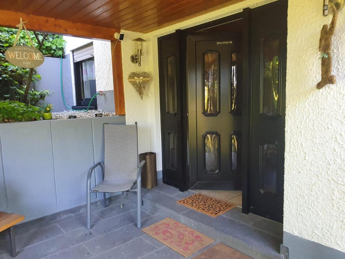 Ferienwohnung Zum Rheinblick 케스터트 외부 사진